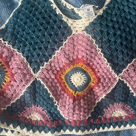 Good condition crochet top - Picture 4 of 5